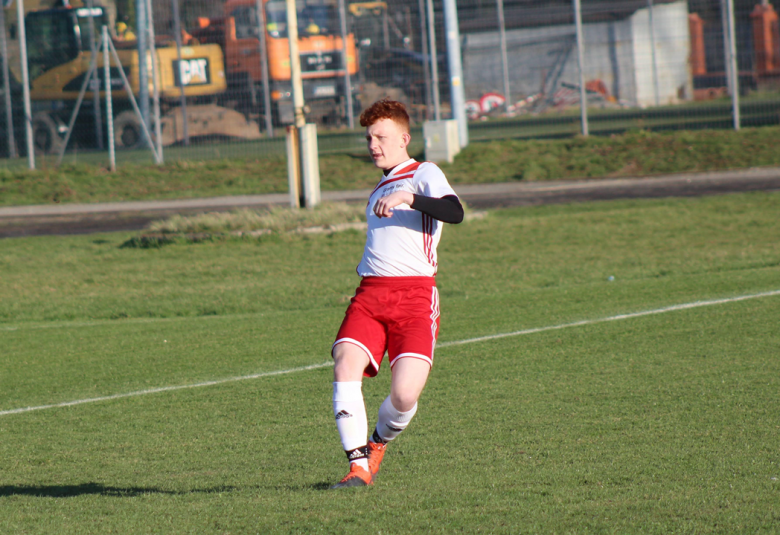 Klasa okręgowa: Zamek Kamieniec Ząbkowicki 3:0 (2:0) Kryształ Stronie Śląskie