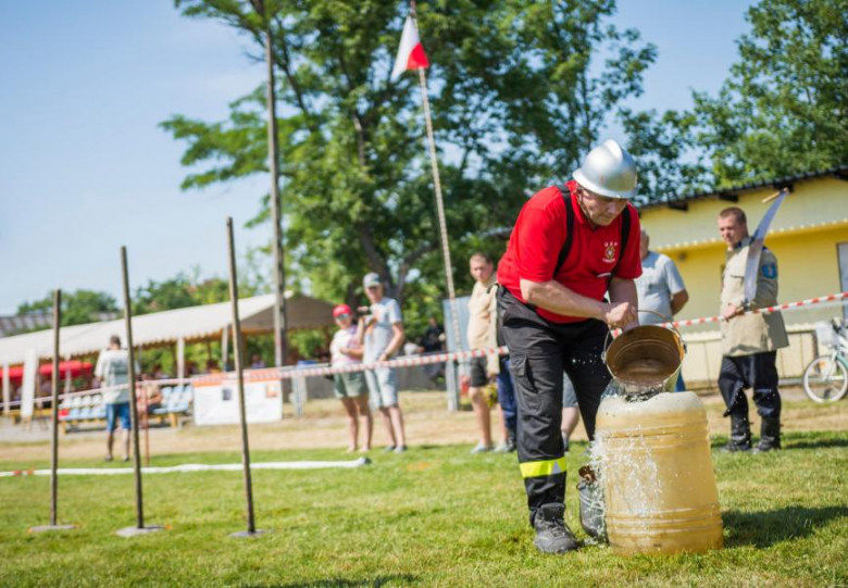 9. Zlot Starych Sikawek w Lubnowie. OSP Czerńczyce zwycięskie 