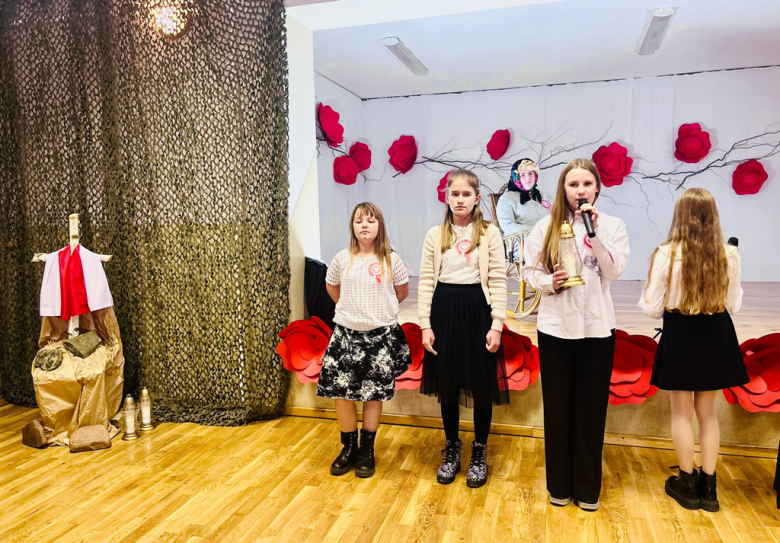  Akademia z okazji Święta Niepodległości w Niepublicznej Szkole Podstawowej w Lubnowie