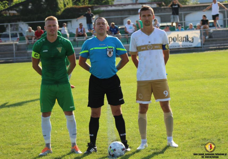 Klasa okręgowa: Zamek Kamieniec Ząbkowicki 1:1 (0:0) AKS Strzegom