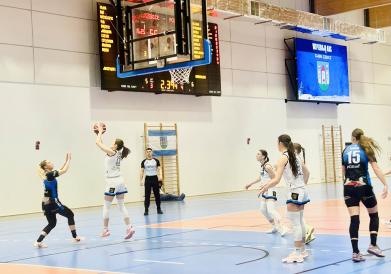 Walentynkowe spotkanie Sparta Ziębice – Brother MUKS Poznań w koszykówce kobiet