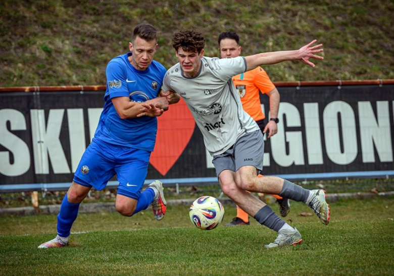 IV liga: Orzeł Ząbkowice Śląskie 1:2 (1:0) GKS Mirków/Długołęka