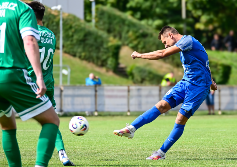 IV liga: Orzeł Ząbkowice Śląskie 1:5 (1:1) Moto-Jelcz Oława