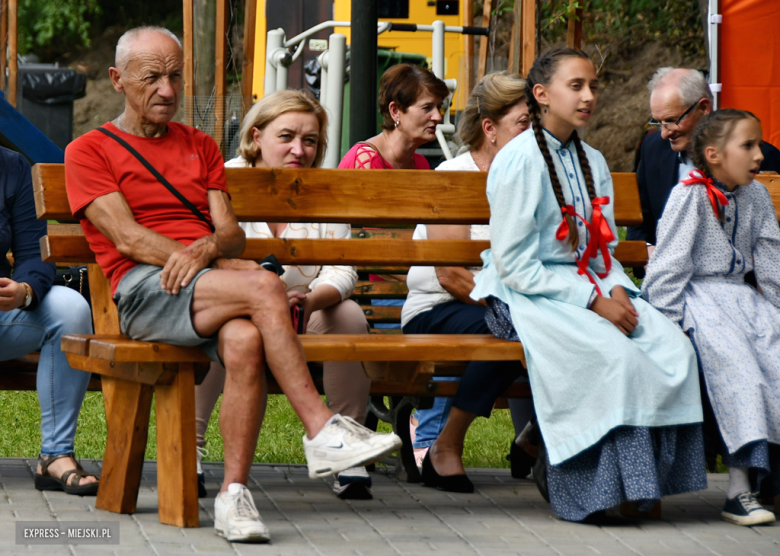 Dożynki Gminy Bardo w Dzbanowie 