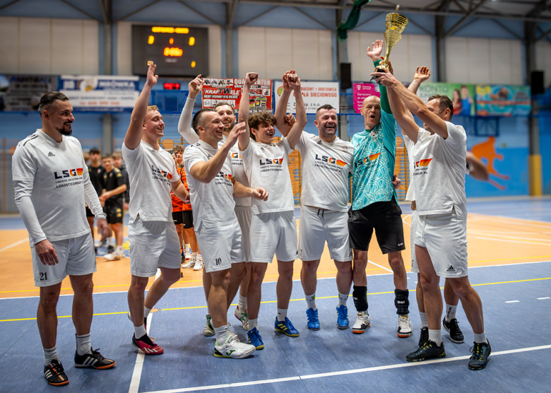 Sokół Smolec zwycięzcą Turnieju Sylwestrowego o Puchar Przewodniczącego Rady Miejskiej