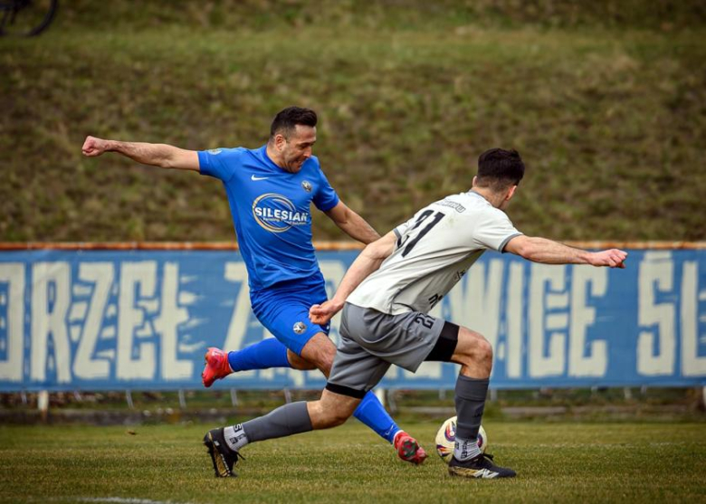 IV liga: Orzeł Ząbkowice Śląskie 1:2 (1:0) GKS Mirków/Długołęka