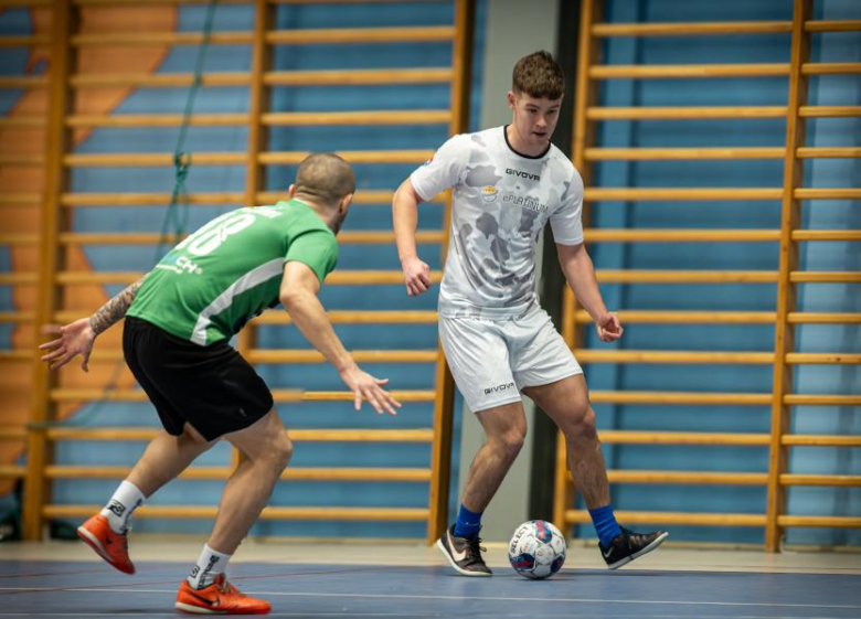 Ząbkowicka Liga Futsalu wkroczyła w decydującą fazę. Znamy cztery ekipy, które zawalczą o mistrza