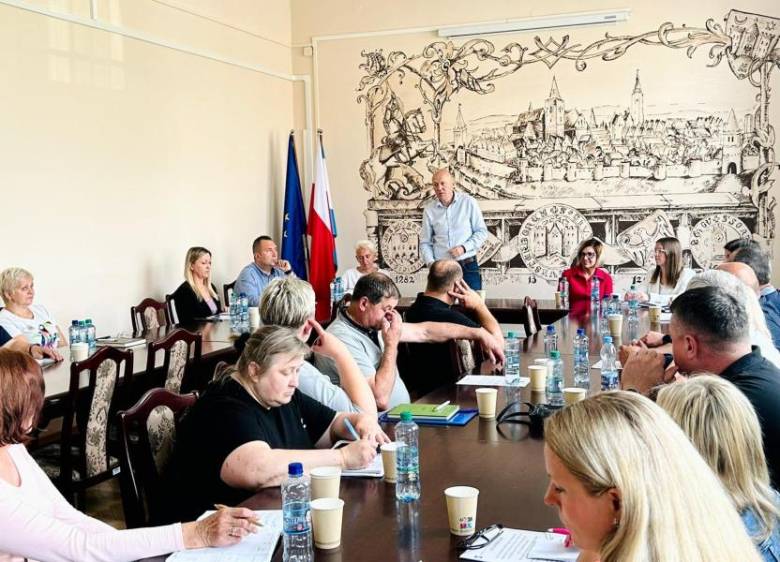 Spotkanie burmistrza i urzędników z sołtysami