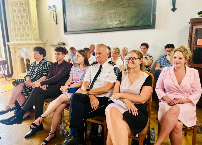 Burmistrz Ziębic z jednogłośnym absolutorium i wotum zaufania