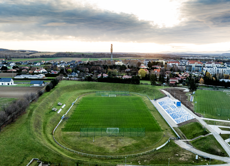 Zakończył sie kolejny etap modernizacji stadionu miejskiego w Ząbkowicach Śląskich