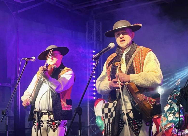 W Ziębicach można było poczuć magię świąt. Jarmark bożonarodzeniowy za nami [foto]