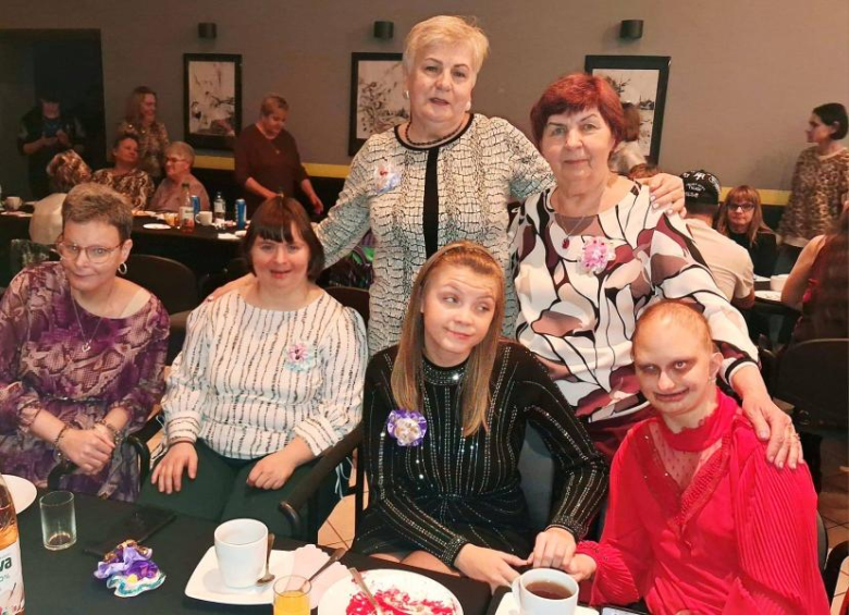 Bal karnawałowy Stowarzyszenia Integracja w Ząbkowicach Śląskich [foto]