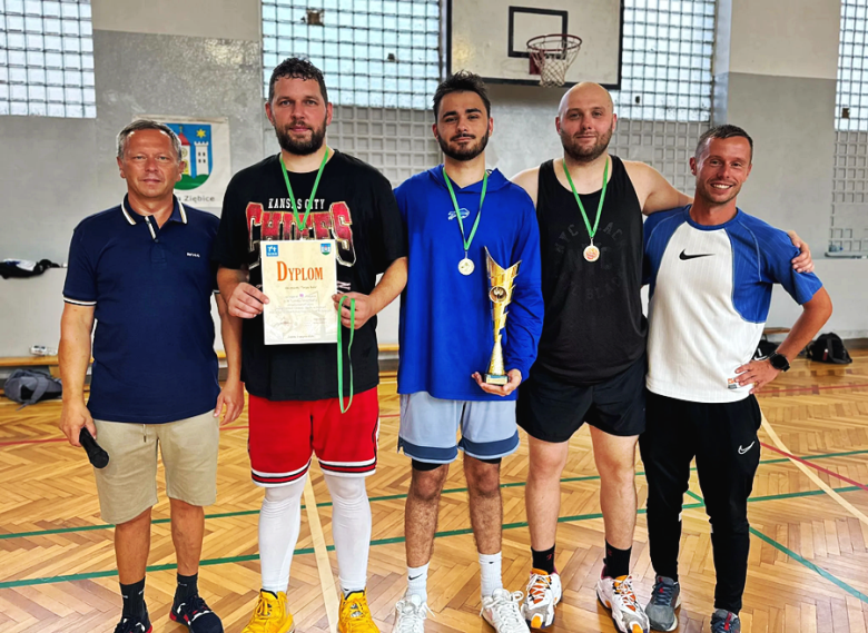 Turniej Streetballa w Ziębicach. Dwanaście zespołów rywalizowało o miano najlepszej ekipy