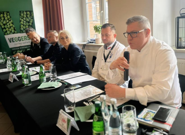 Młodzi kucharze w akcji. I Regionalny Konkurs Kulinarny Masfrost Chef 