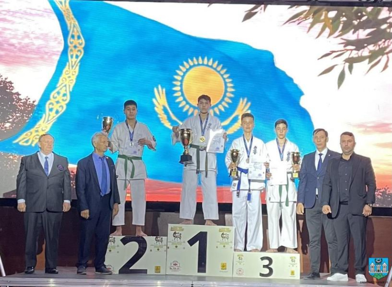 Członkowie Ząbkowickiego Klubu Karate Kyokushin na podium mistrzostw Europy