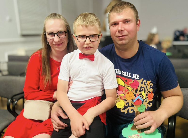 Występ przedszkolaków z okazji Dnia Mamy i Taty w Ziębickim Centrum Kultury