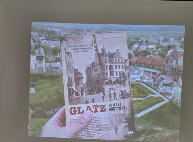„Mroczny Glatz” w ząbkowickiej bibliotece