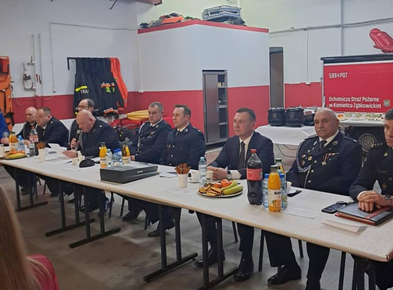 Strażacy-ochotnicy podsumowali rok. Burmistrz podziękował za służbę