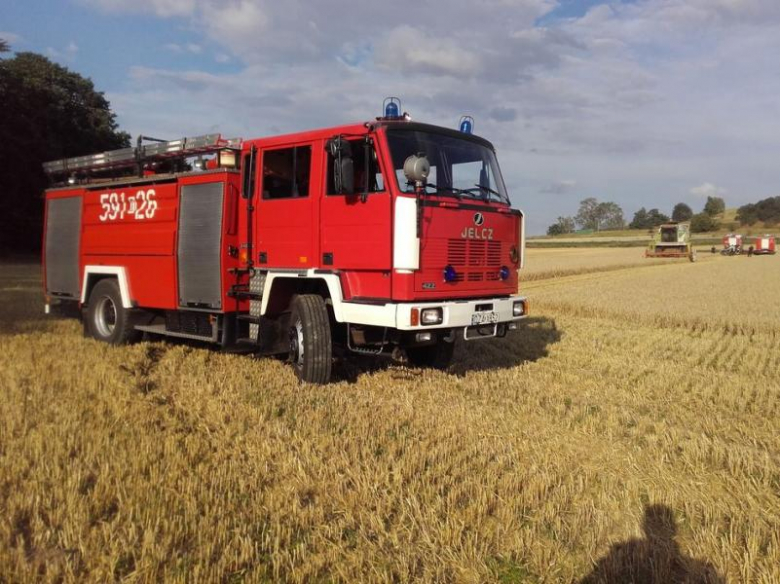 Pożar zboża w Sulisławicach