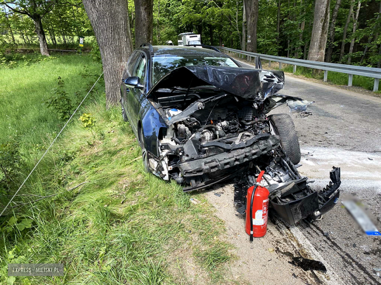 Zderzenie passata i forda na drodze wojewódzkiej nr 390