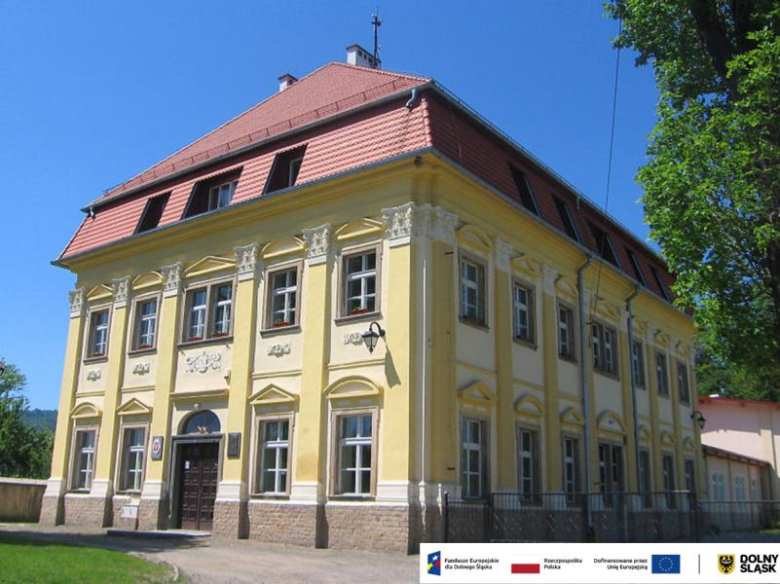 Termomodernizacja budynków publicznych w Gminie Stoszowice – inwestycja w komfort i ekologię
