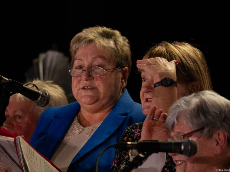 Gminny Dzień Seniora w Ciepłowodach – święto radości, muzyki i wspólnoty
