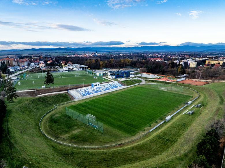 Zakończył sie kolejny etap modernizacji stadionu miejskiego w Ząbkowicach Śląskich