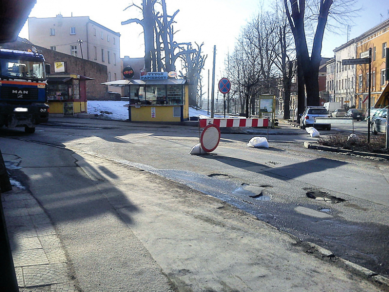 Ograniczenia ruchu kołowego w Ząbkowicach Śl. 