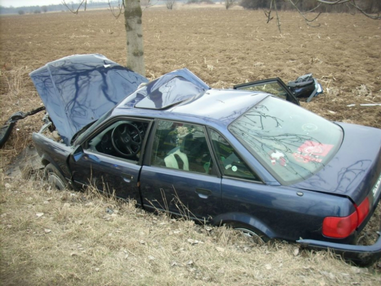 Wypadek na trasie Byczeń - Paczków