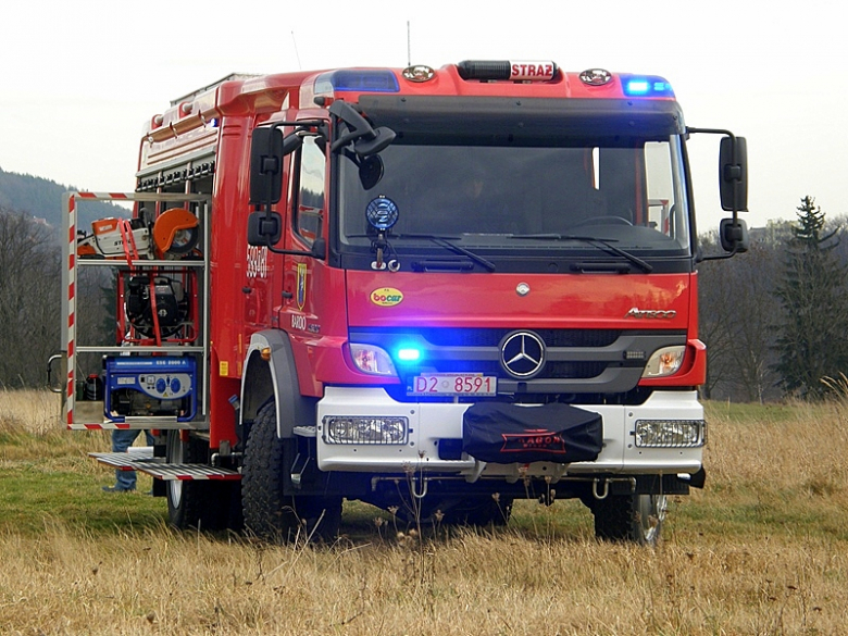 Strażacy z Barda otrzymali nowy wóz
