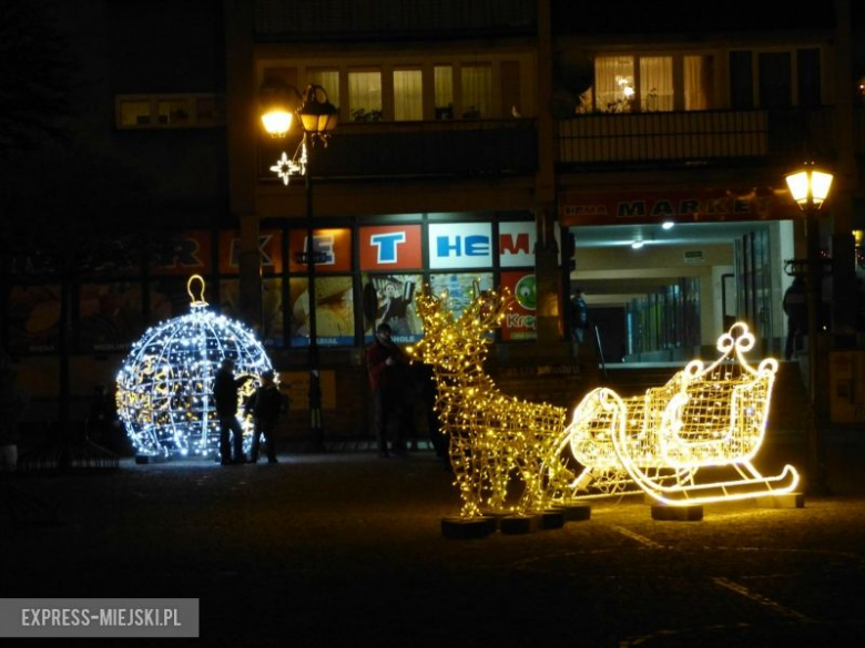 Ząbkowice Śląskie w nocnej scenerii