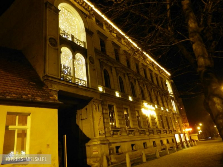 Ząbkowice Śląskie w nocnej scenerii