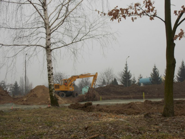 Plac budowy. Zakończenie prac przewiduje się na koniec czerwca