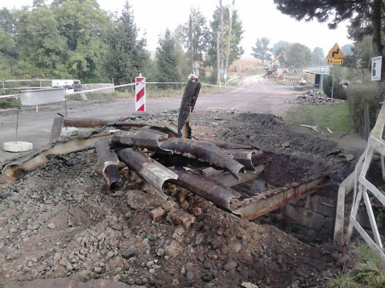 Wyremontowali kolejny odcinek drogi wojewódzkiej w gminie Ziębice