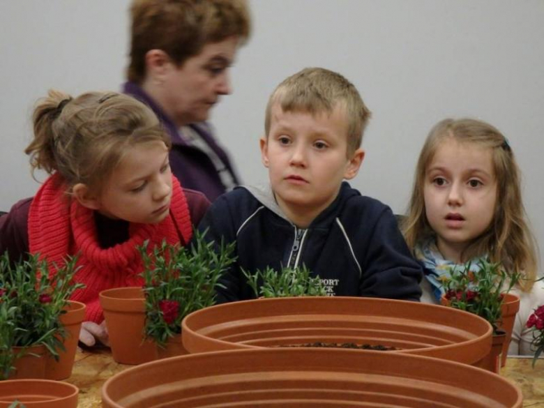 Ogólnopolska akcja Leroy Merlin pod nazwą Dzieciaki Sadzeniaki, w której wzięli udział uczniowie z Barda