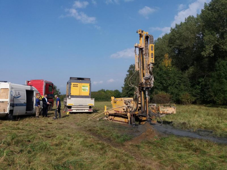 W Złotym Stoku dokonują kilkudziesięciometrowych odwiertów w ziemi. Szukają wody pitnej