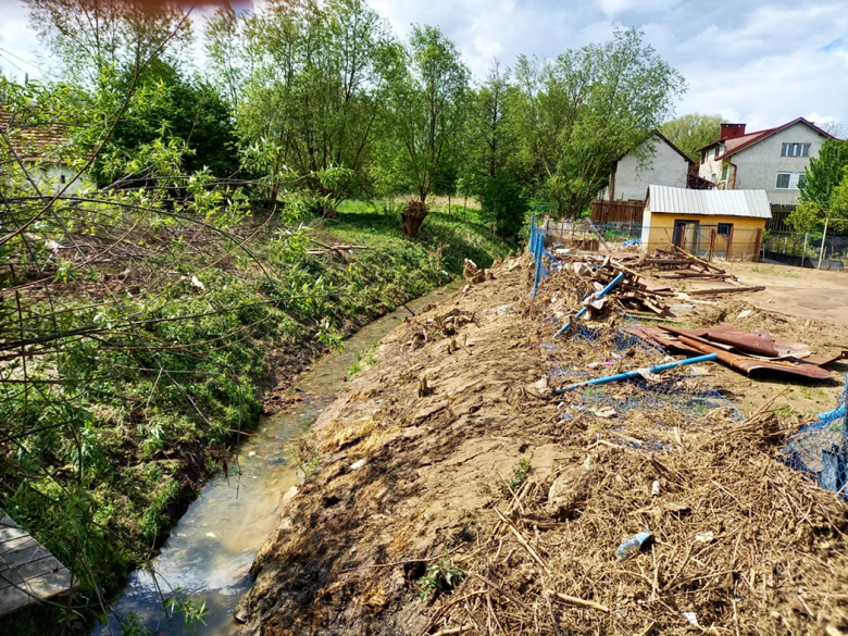 	Starosta z wizytą w miejscowościach, które najbardziej ucierpiały po nawałnicy