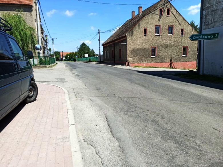 W Bobolicach (gm. Ząbkowice Śląskie) przebudowy doczeka się blisko kilometrowy odcinek drogi powiatowej