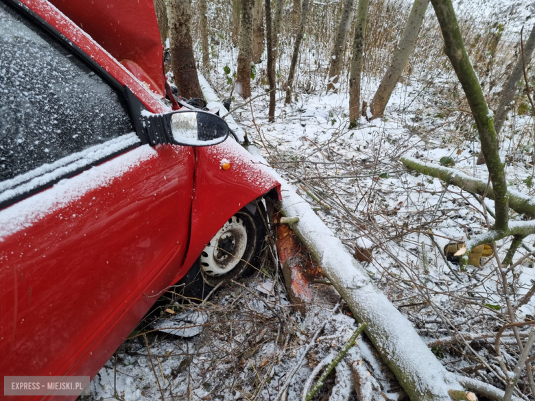 Seicento wypadło z drogi w Kluczowej