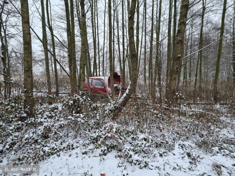 Seicento wypadło z drogi w Kluczowej