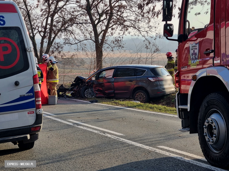 	Śmiertelny wypadek między Ziębicami a Nowym Dworem. Trzy osoby w szpitalu