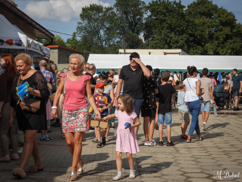 Rodzinne borówkobranie w Henrykowie