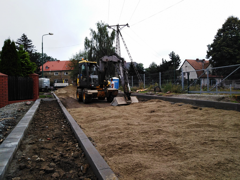 Trwa przebudowa łącznika Nadrzecznej i Wałowej