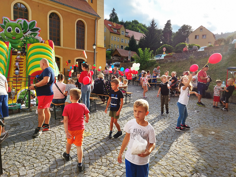 „Kolorowe Lato” na zakończenie wakacji w Srebrnej Górze 