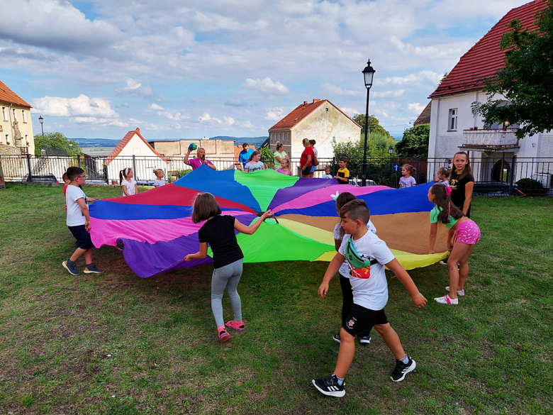 „Kolorowe Lato” na zakończenie wakacji w Srebrnej Górze 