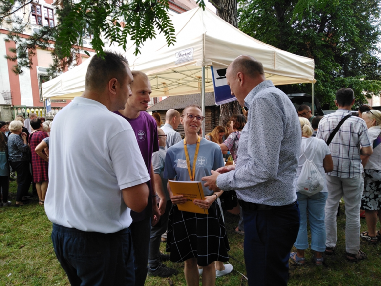 13. Pielgrzymka i Piknik Osób Niepełnosprawnych w Henrykowie