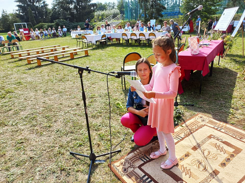 Narodowe czytanie „Ballad i romansów” w Szkole Podstawowej w Henrykowie.