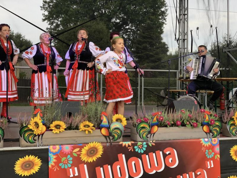 „Ludowa Przedborowa”. Przegląd zespołów ludowych w gminie Stoszowice