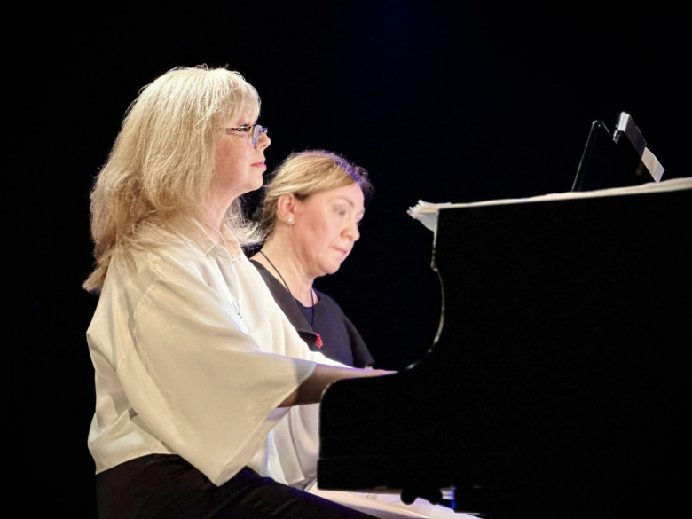 Koncert duetu fortepianowego „Z klasyką przez Polskę"