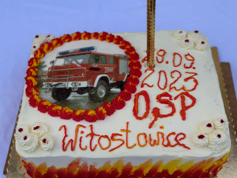 Nowy wóz strażacki dla Ochotniczej Straży Pożarnej w Witostowicach [foto]